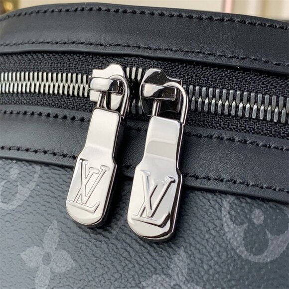 Louis Vuitton classic patterned cow leather backpack - Picture 8 of 9